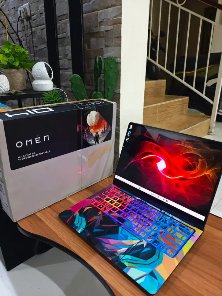 Laptop HP Omen Transcend 14 RTX5070 Ultra 9 x rog msi