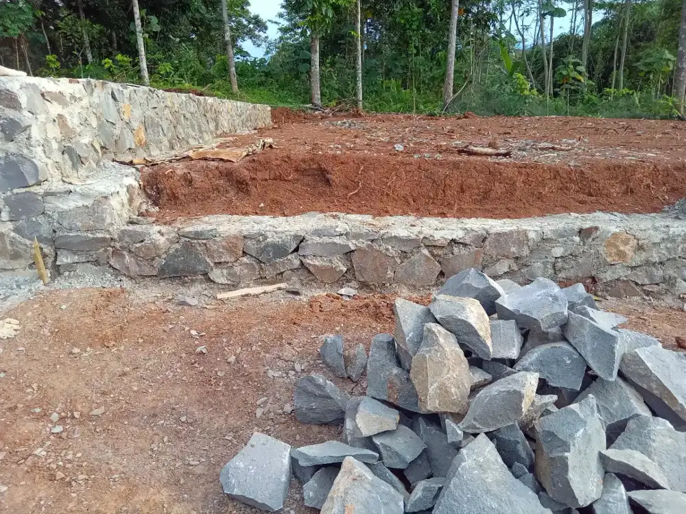 Tanah pondasi siap bangun kost dekat unnes patemon gunungpati semaramg