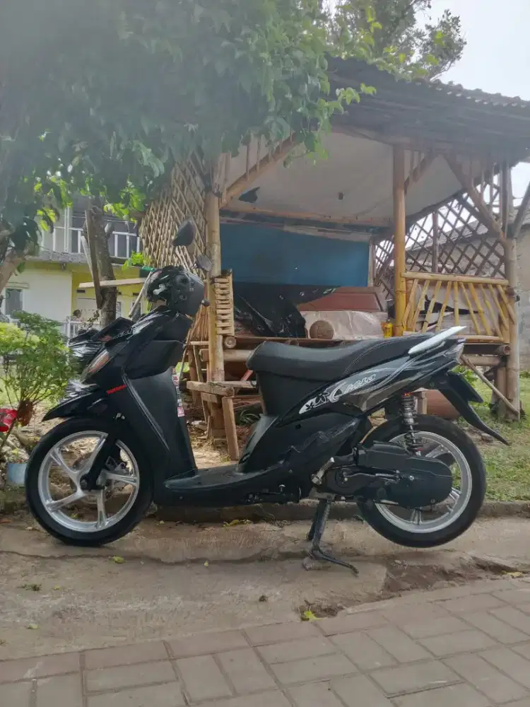 Mio Smile 2010-11 Black