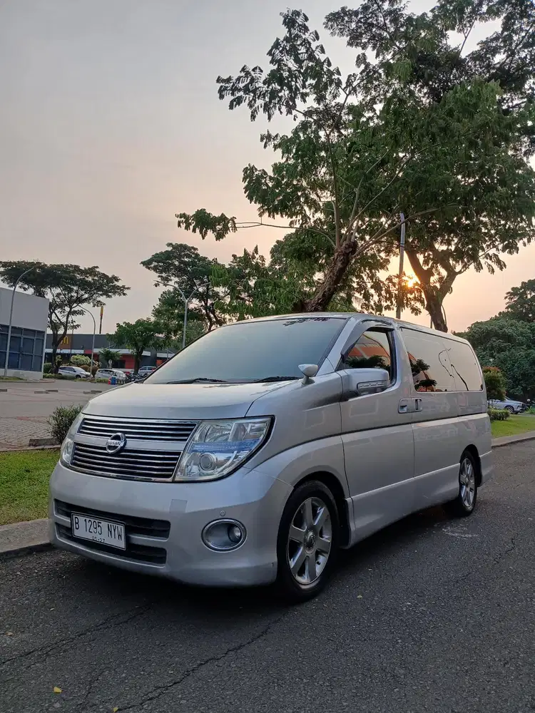 Nissan Elgrand 2008 seri 3 Limited