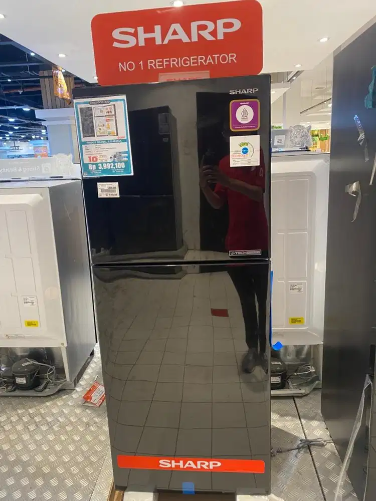 Kulkas SHARP 250Liter 120Watt