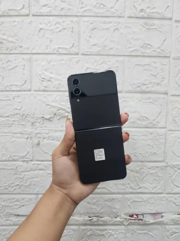 Samsung Z Flip 4 256Gb - Resmi #Relax