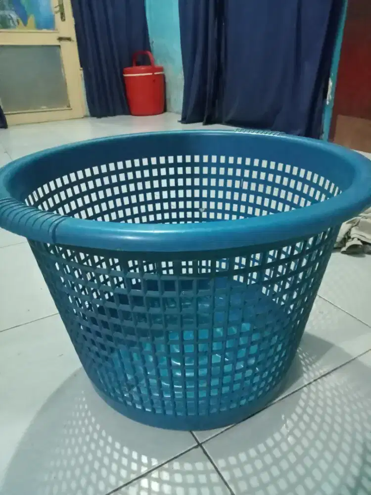 Kranjang buat baju kotor