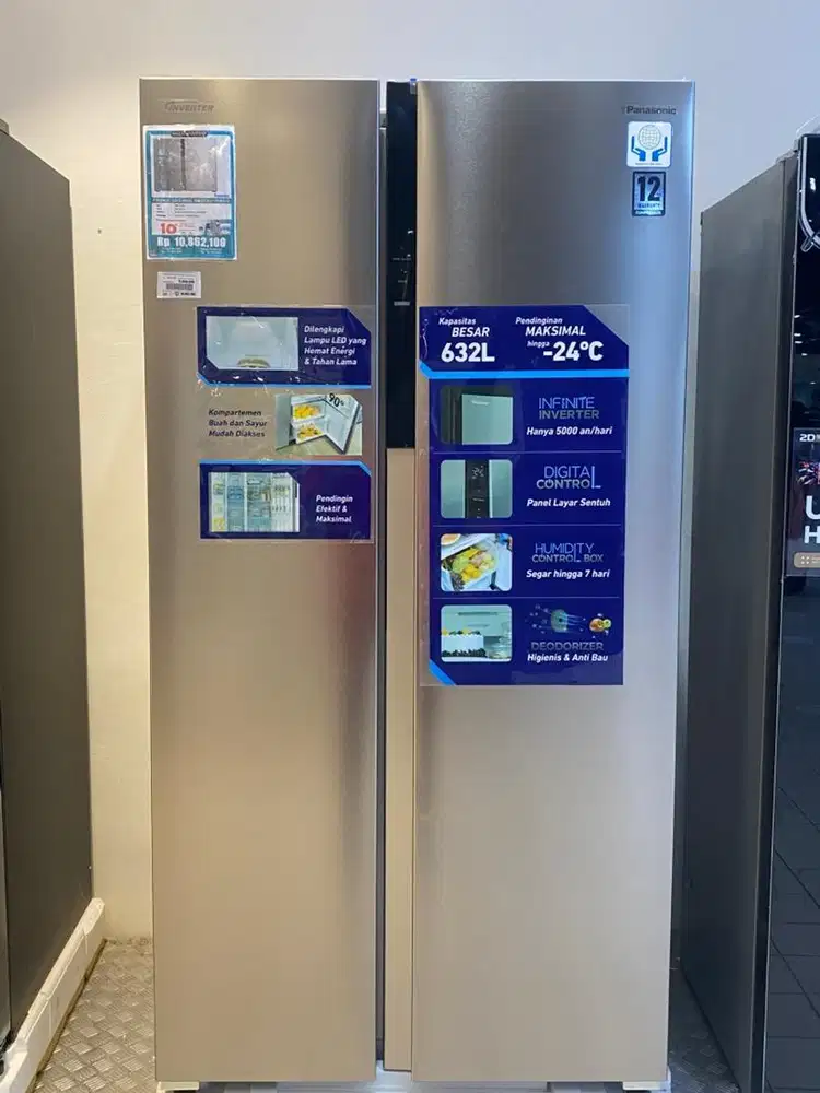 Kulkas PANASONIC 592Liter 180Watt