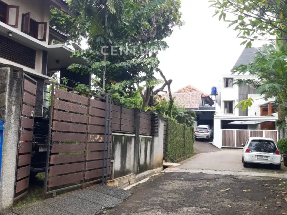 Rumah Keren 2 Lantai Dalan Town House Kebagusan Raya
