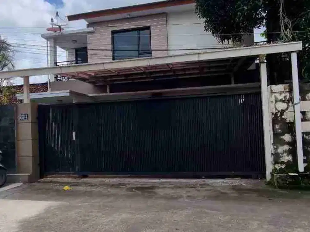 Rumah Bagus 2 Lantai Di Maguwoharjo Dekat Jogjabay