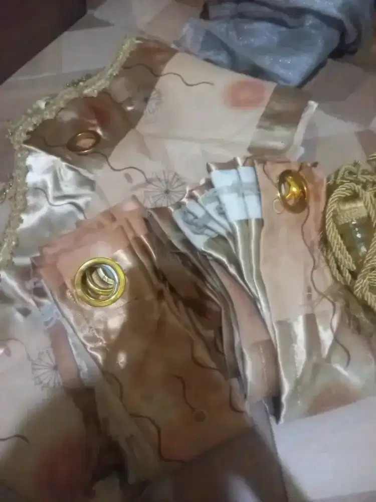 Set Gorden Impor Tebal Poni