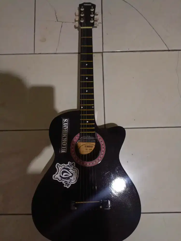 Jual Gitar Like New Nego