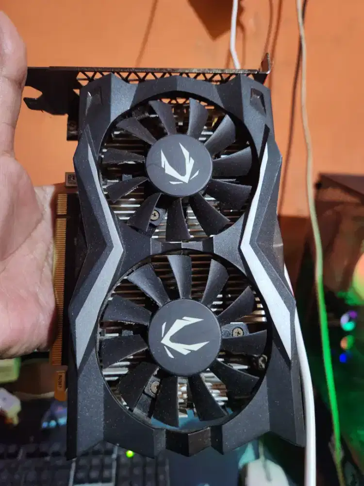VGA / GPU Gtx 1650 Super perlu perbaikan atau bisa untuk kanibal