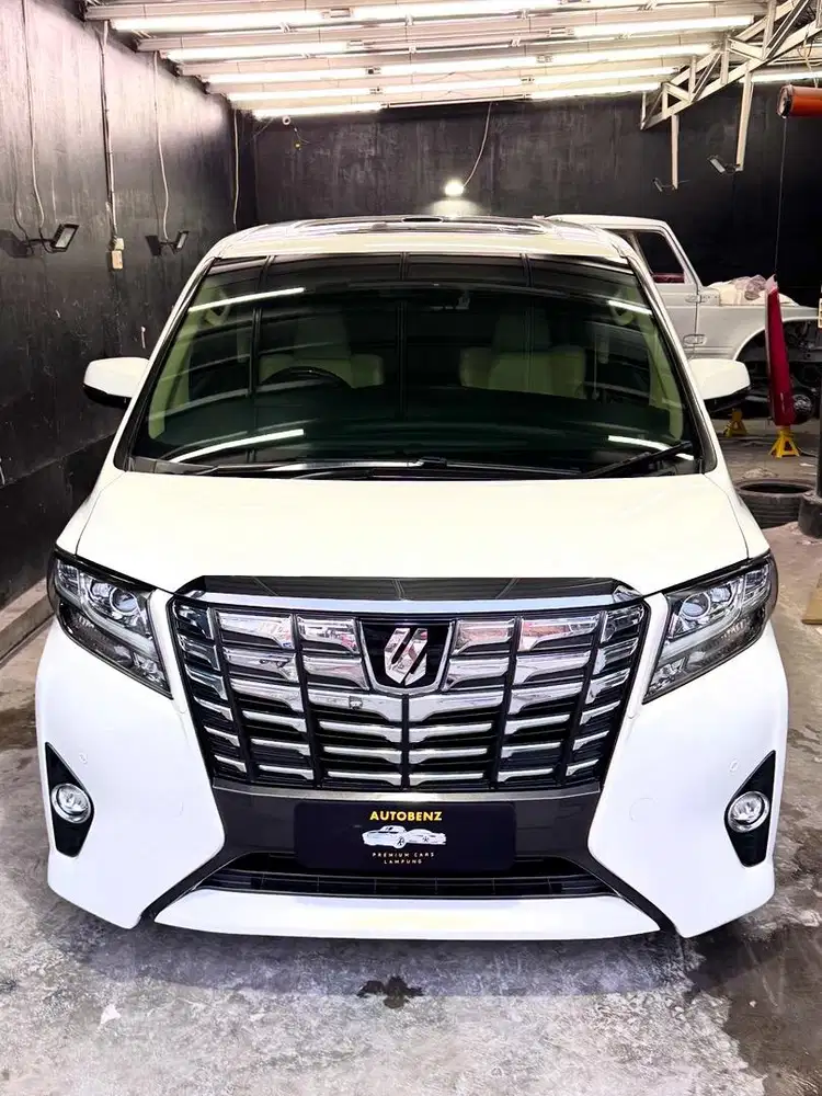 TOYOTA ALPHARD // TOYOTA VELLFIRE // ALPHARD 2015