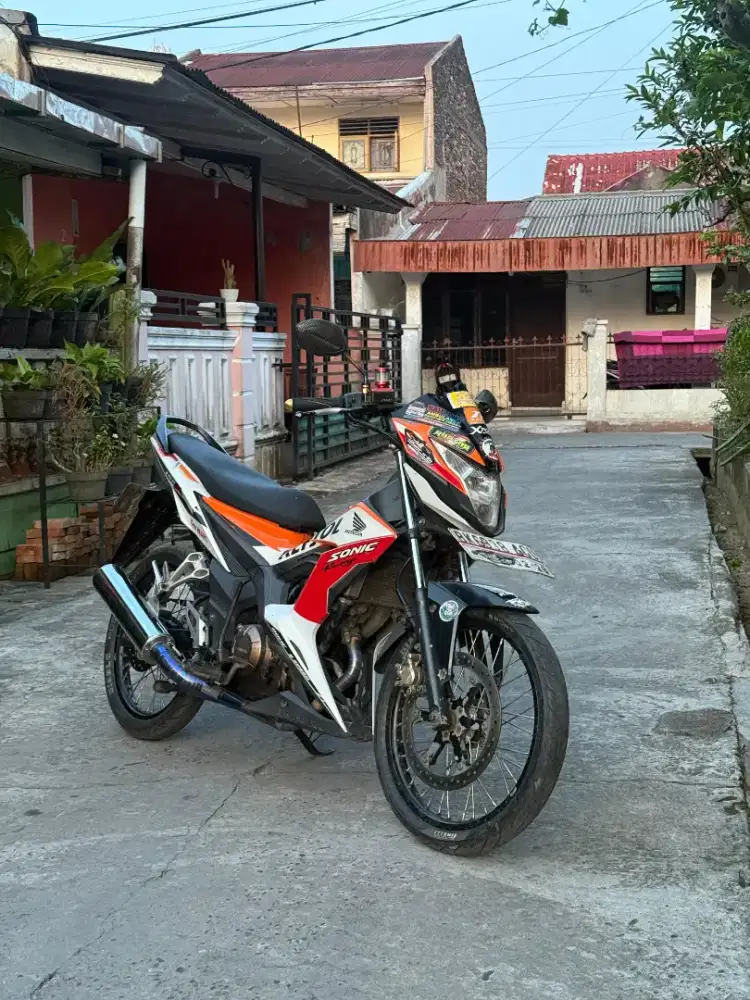 Di jual Sonic 2018