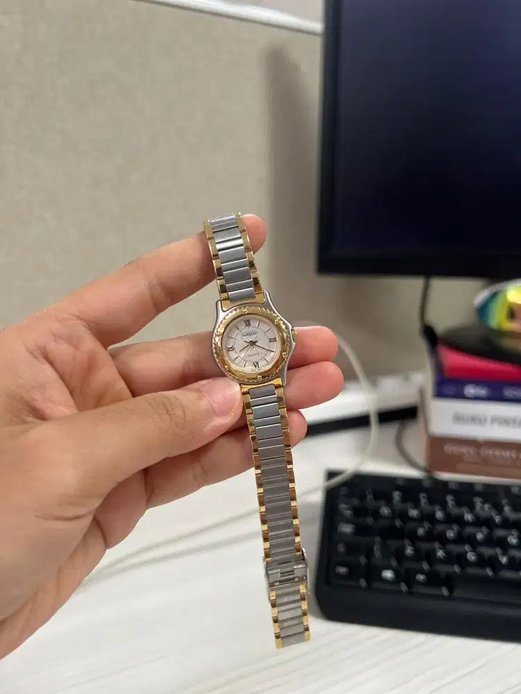 Jam Tangan Wanita Aureole
