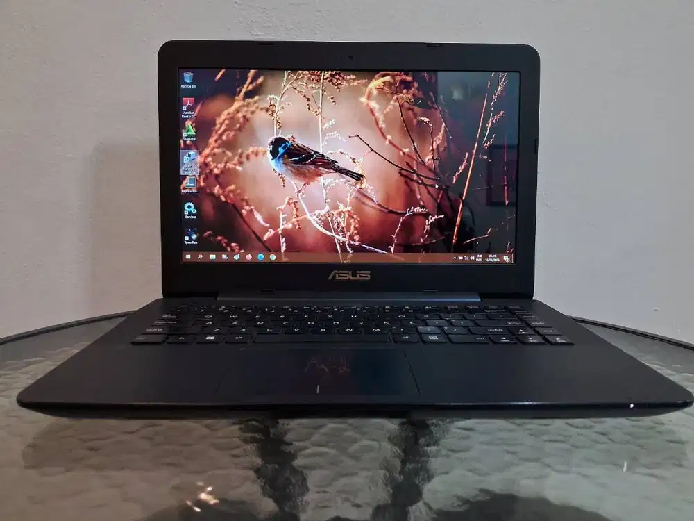 Laptop Asus 14in 8GB SSD Ready Up Radeon R5 Game Desain MULUS Garansi