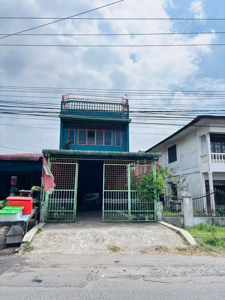 (BISA NEGO) DIJUAL RUMAH DI MEDAN JOHOR BISA DIJADIKAN KANTOR/KOST