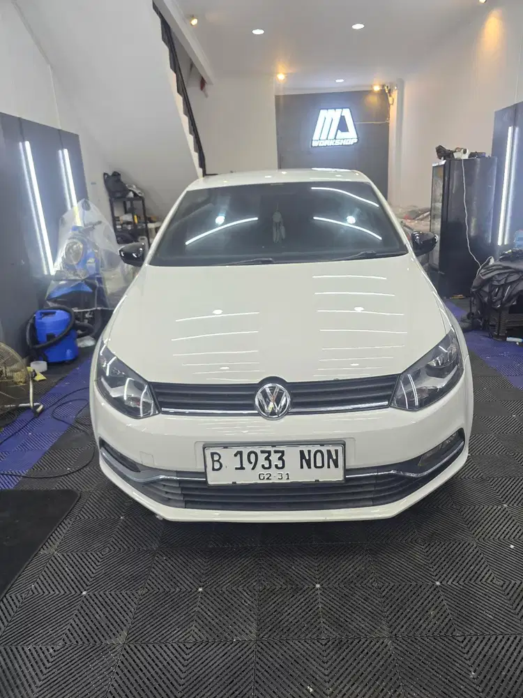 Volkswagen Polo 2015 Bensin
