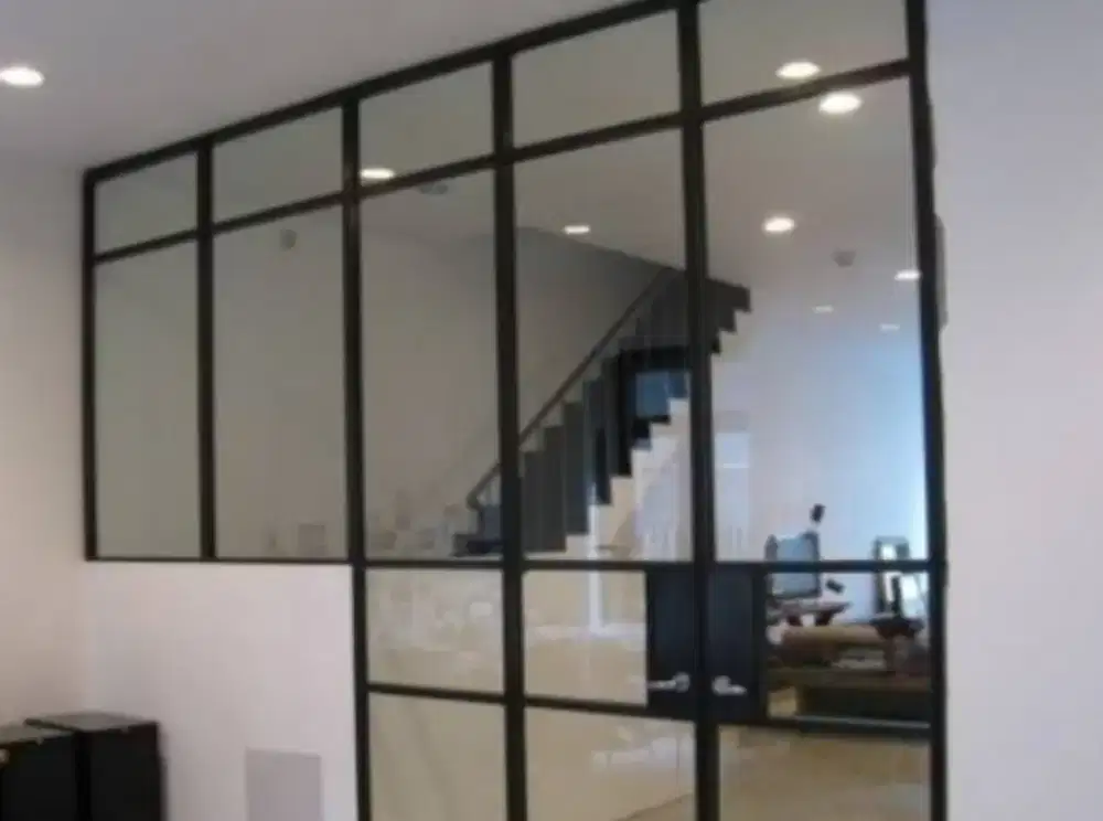 Partisi sekat ruangan