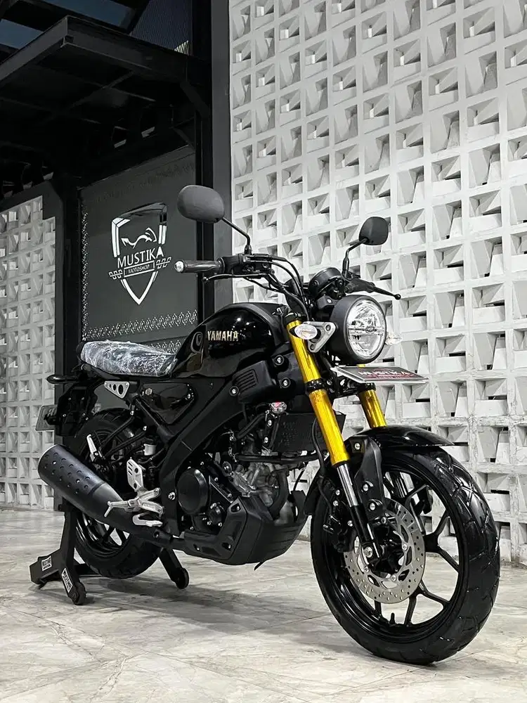 Terbatas ODO 4RB!!Yamaha XSR 155 th 2024 - Ayu Mustika