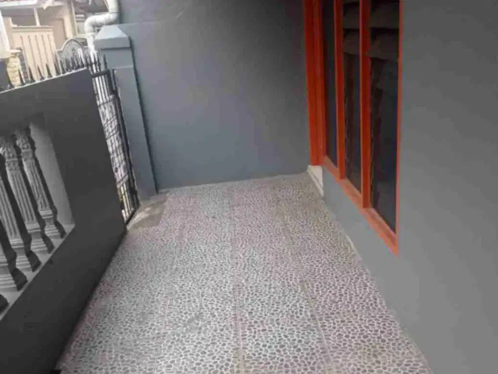 Disewa rumah Pondok kelapa Jakarta timur