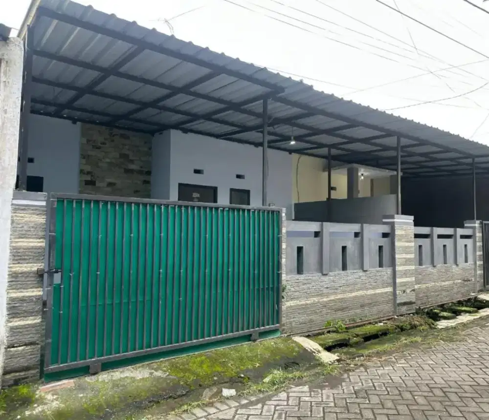 Rumah Siap huni 2KT di Kebonsari Village dekat ARMED Jember