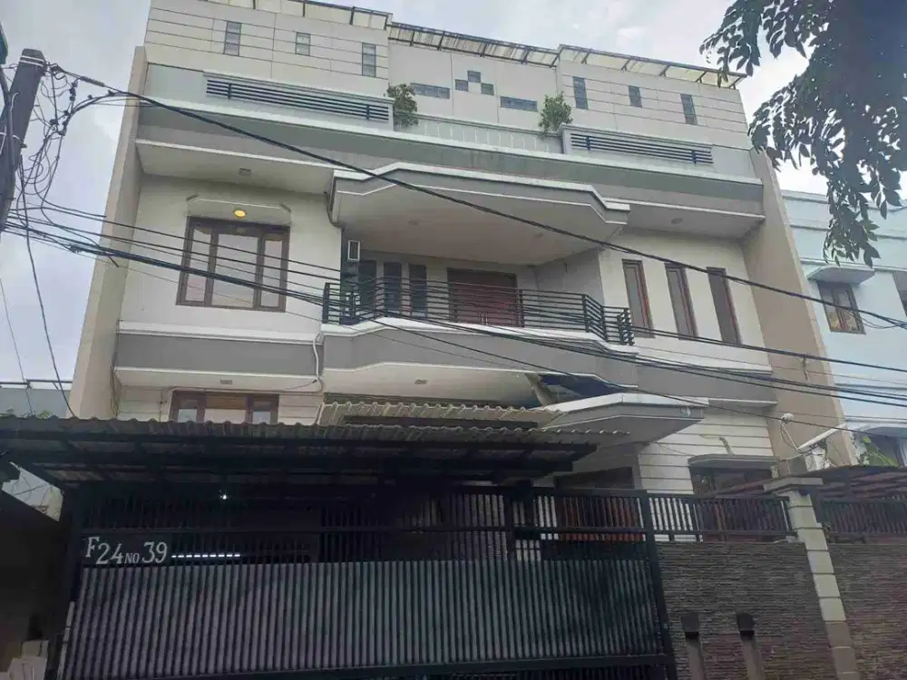 Rumah cantik mewah ada pool di Sunter Paradise