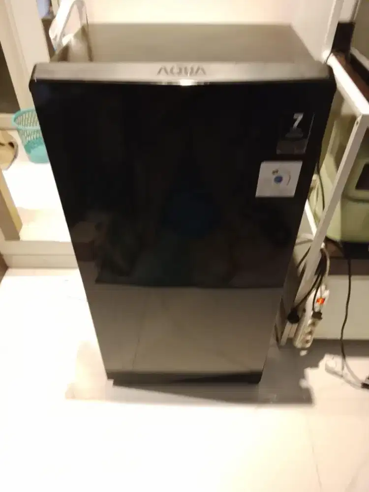 Kulkas AQUA 140lt , 1 pintu