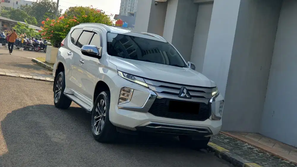 Mitsubishi Pajero Sport Dakar 2.4 4x2 Sunroof AT 2022/2023