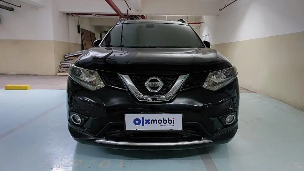 DP MURAH Nissan X-Trail 2.5 Bensin-AT 2015 Hitam CTIWB