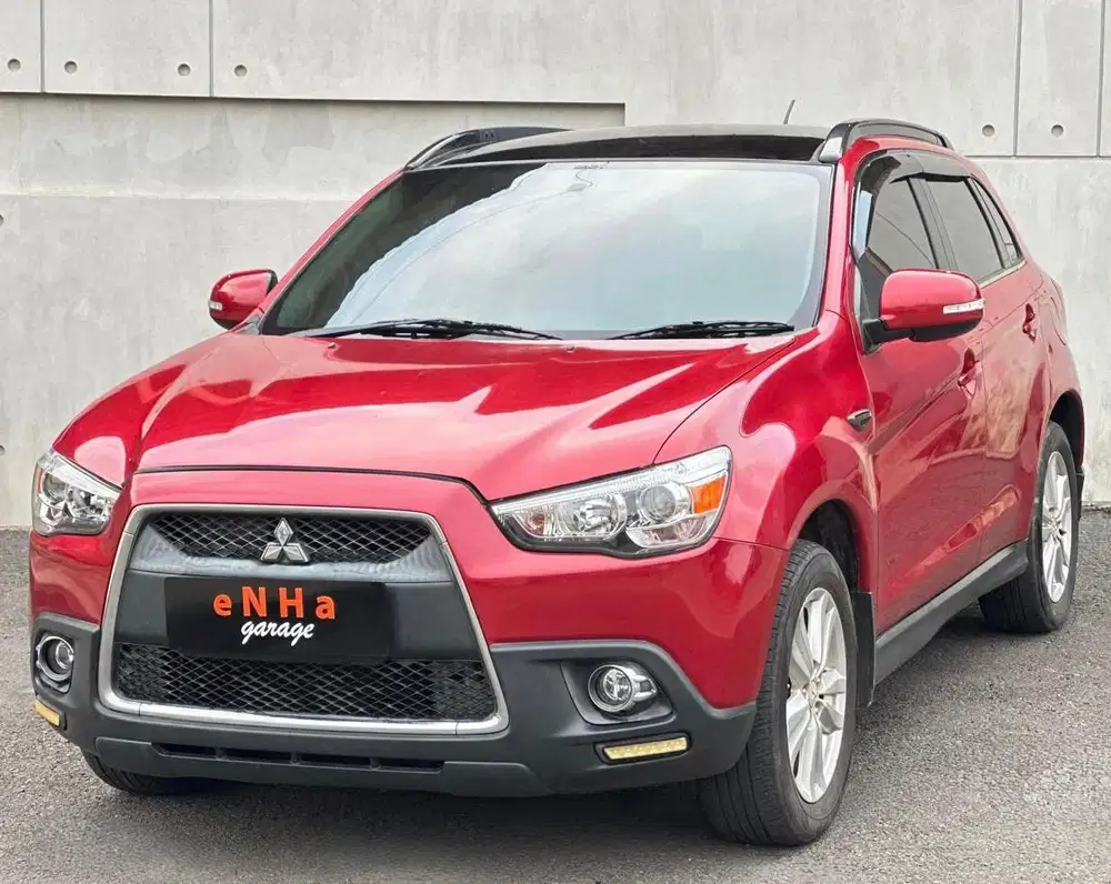 Dp 17JT.. MITSUBISHI OUTLANDER PX 2.0 AT 2012. eNHa garage Semarang..