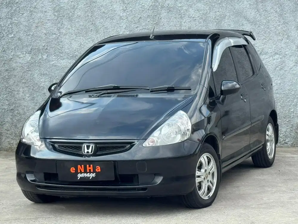 Honda JAZZ IDSi 1.5 Automatic 2005.. eNHa garage Semarang.