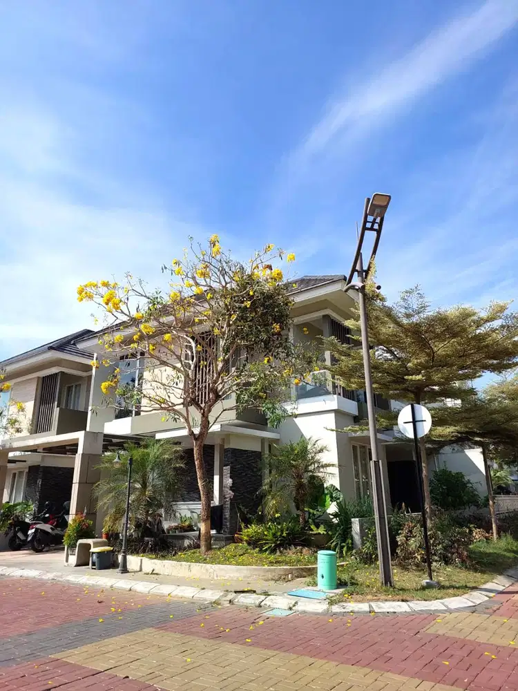 Rumah Hook di Perumahan Elite Green Hills Residence