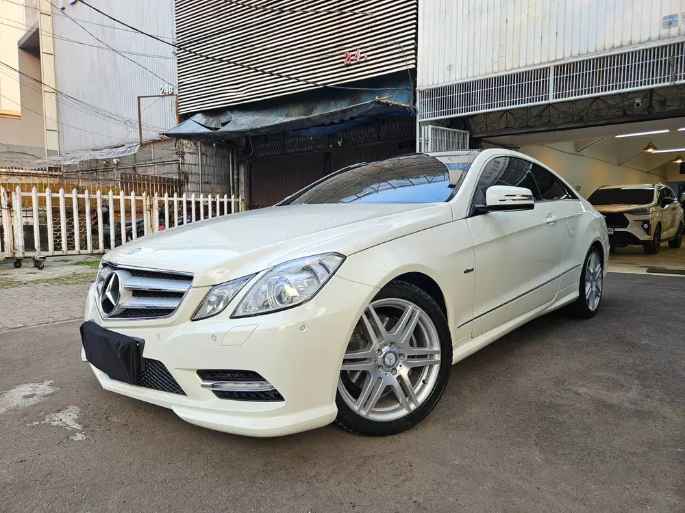 Antik 19 rb km Mercy E250 Coupe AMG 2013 nik 2012 putih E 250 C207 ori