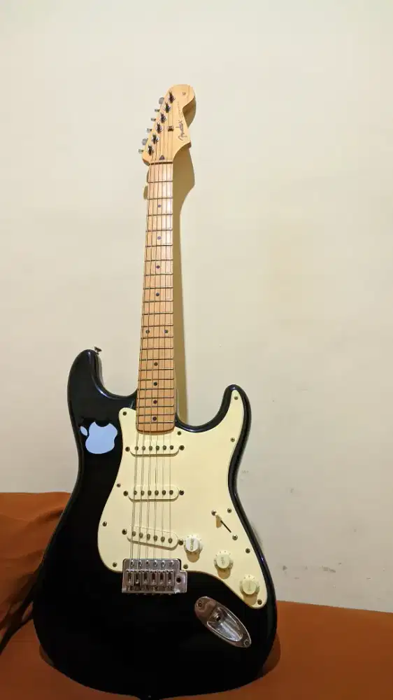 gitar fender squier custom buc