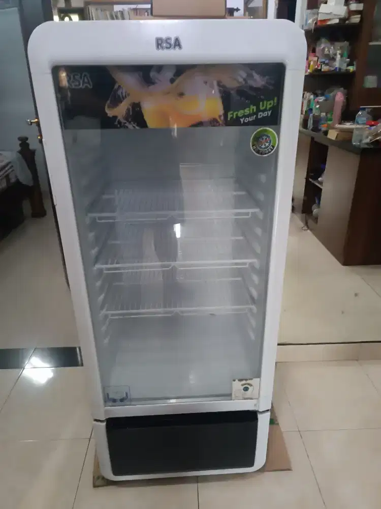 Dijual Showcase Merk RSA tipe Ruby 200