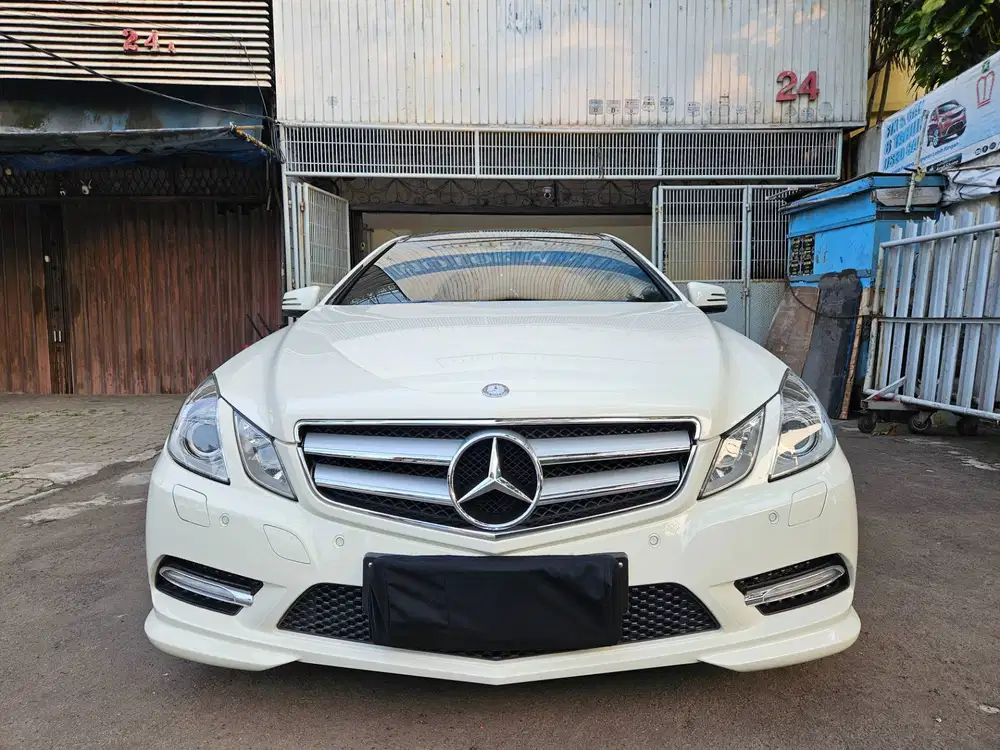 19 rb km E 250 AMG Coupe 2013 nik 2012 putih E250 c207 white mercy ori