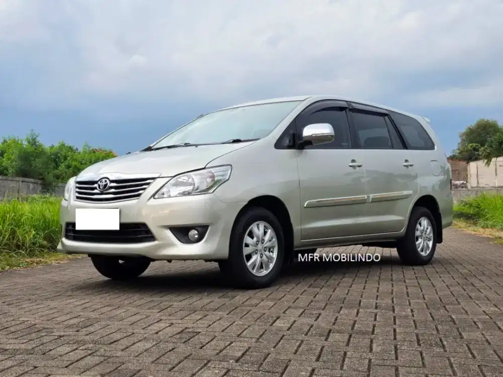 Cash - Toyota Innova G 2.0 AT 2013 Istimewa
