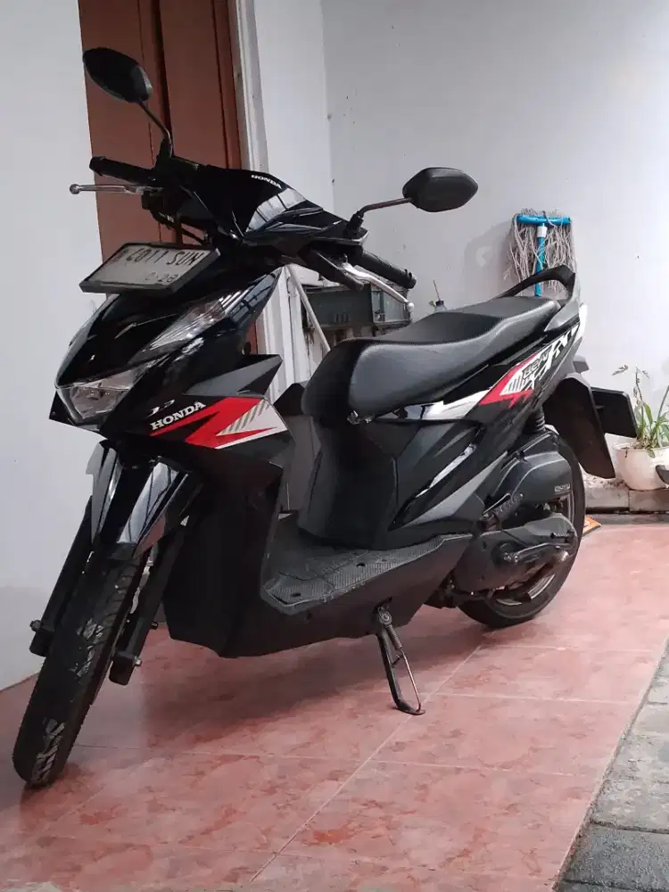 Jual Honda beat thn 2023 warna hitam
