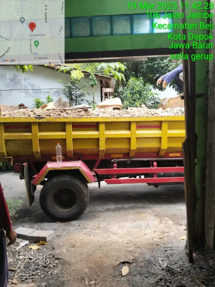 Urugan Atau Buang sisa puing tanah dan smph