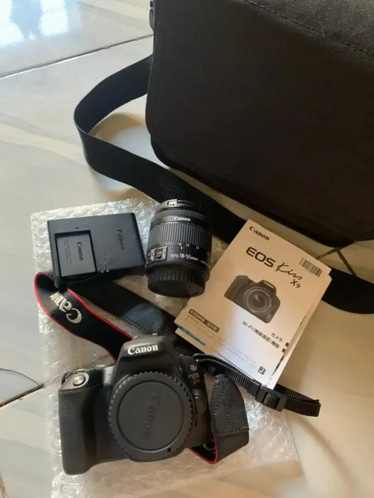 Kamera Canon EOS X9