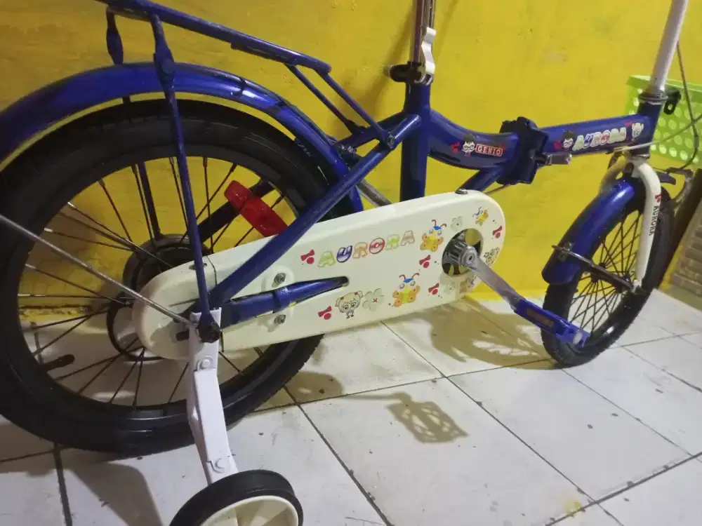 SEPEDA LIPAT ANAK UKURAN 16 PLUS RODA BANTU KOKOH SIAP PAKAI