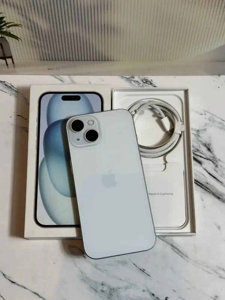 Iphone 15 basic blue