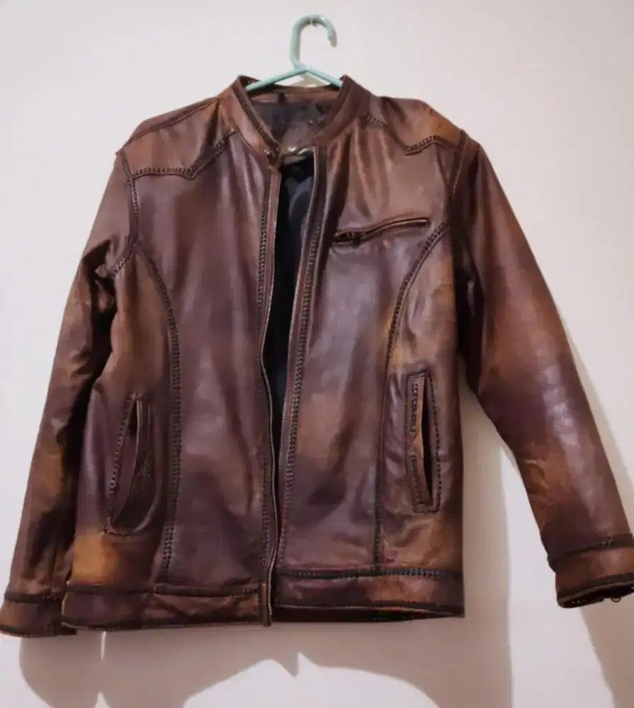 Jaket kulit sulam warna wosh