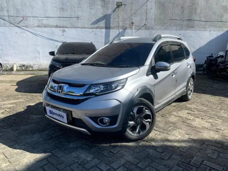 DP MURAH Honda BR-V 1.5 E Bensin-AT 2016 Hitam CAEVD