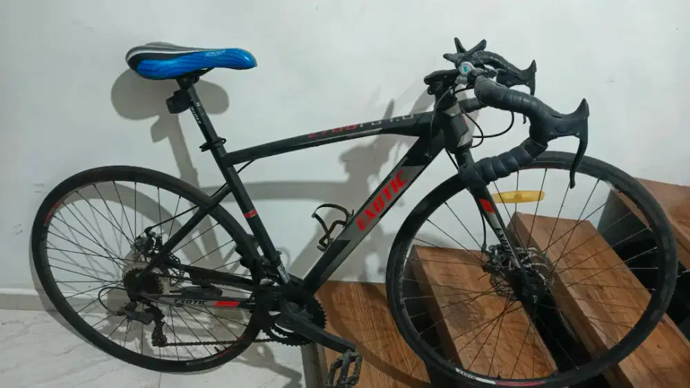 Roadbike exotic 2708 fs 1.0 seken oke