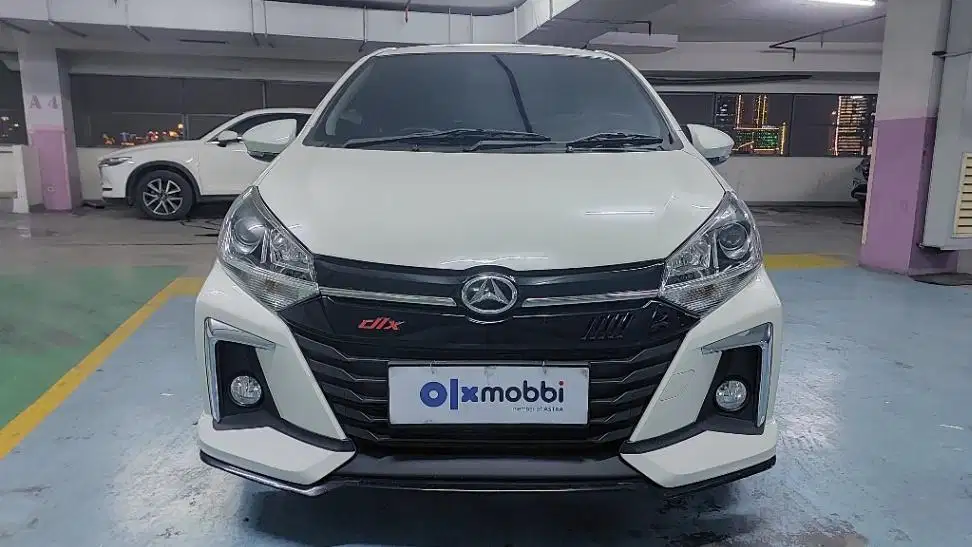 DP MURAH Daihatsu Ayla 1.2 R Deluxe Bensin-AT 2022 Putih CAJZD