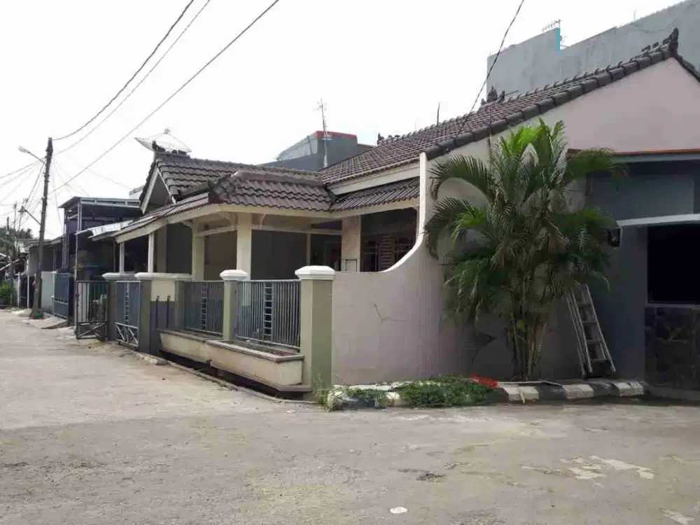 rumah hook di harapan indah 1 bekasi