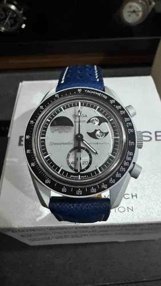 Omega x Swatch MoonSwatch Mission to Earthphase