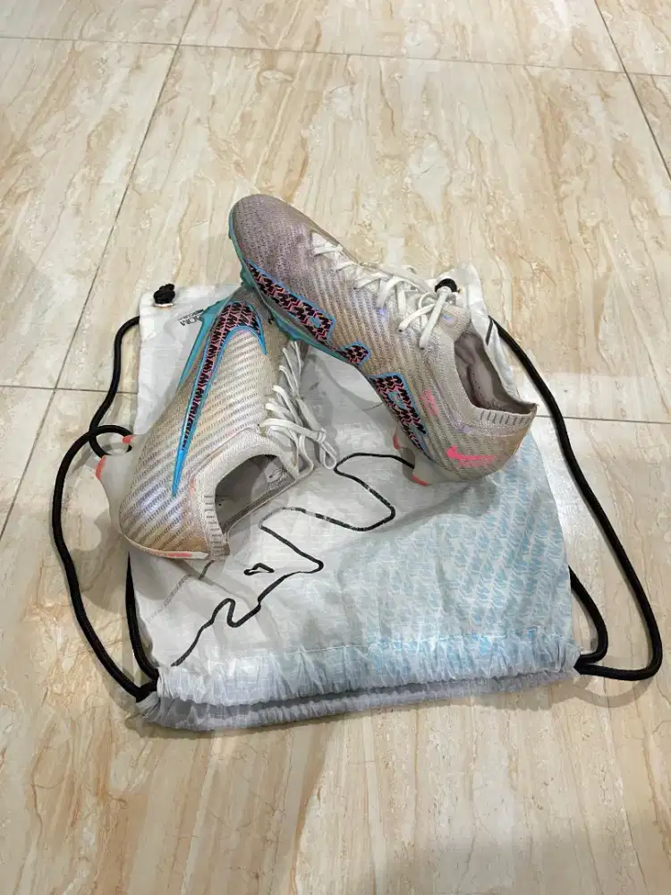 Sepatu Bola Nike Zoom Mercurial Vapor 15 Elite FG Original