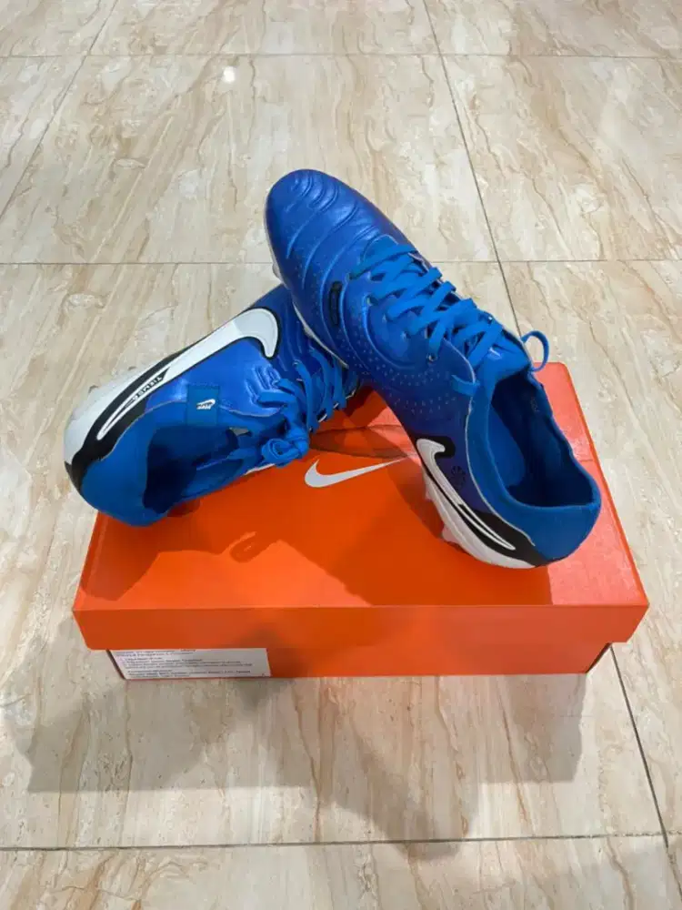 Sepatu Bola Nike Tiempo Legend 10 Pro FG Original