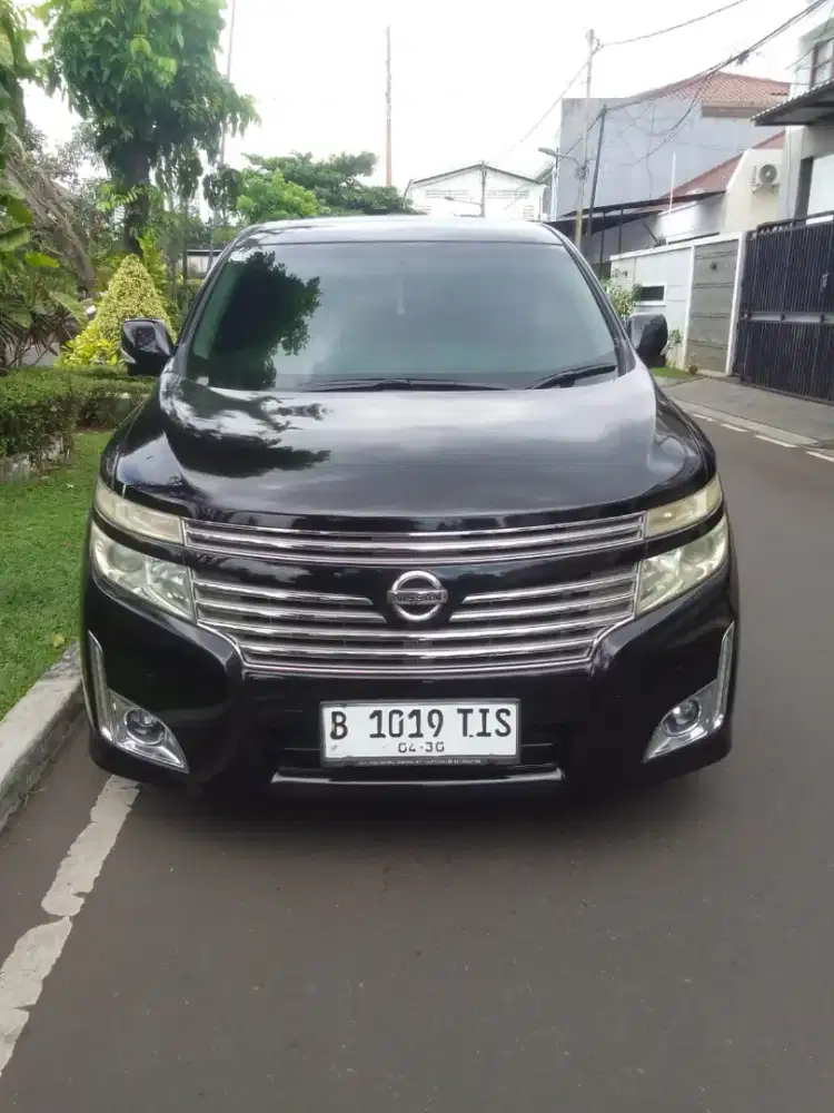 Nissan Elgrand HWS 3.5 2013 AT
