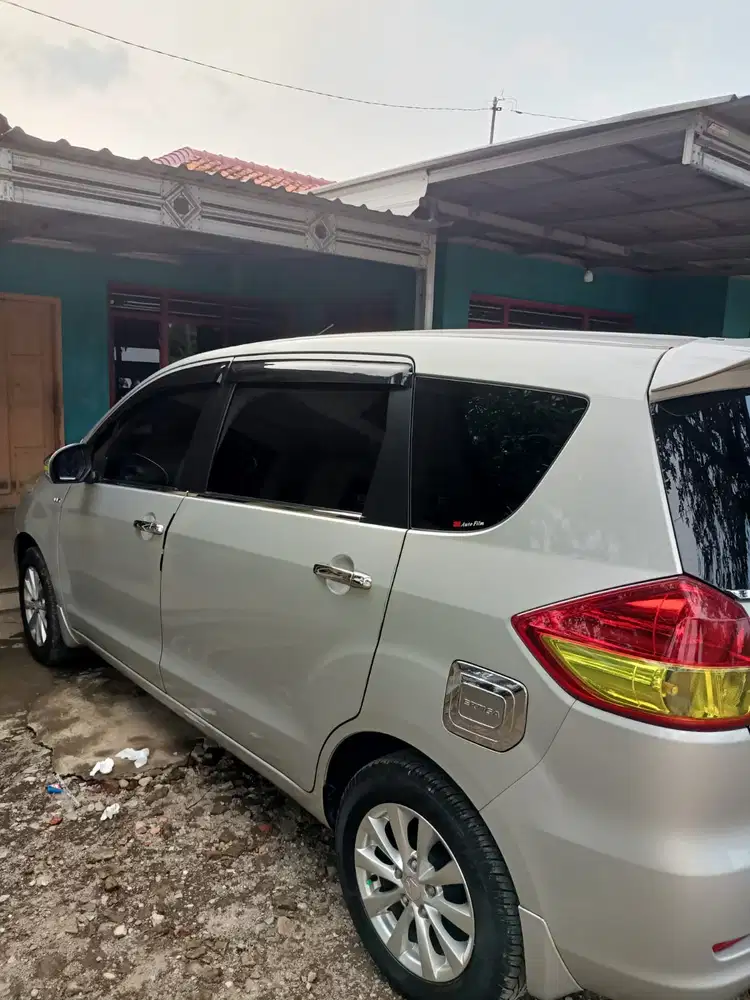 Suzuki Ertiga 2012 Bensin